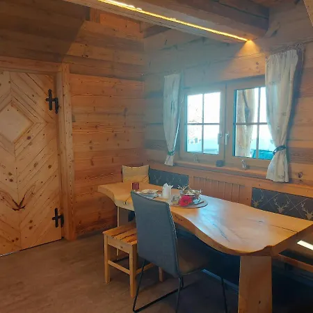 Troadkasten Biohof Kreilgut Walchegg